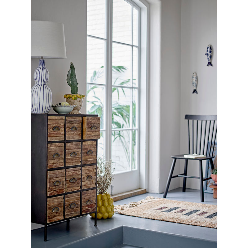 Armoire Matteo de la collection Creative, noire, métal
