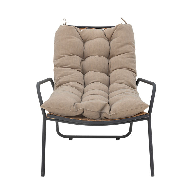 Sillón Boel de Bloomingville con taburete, metal