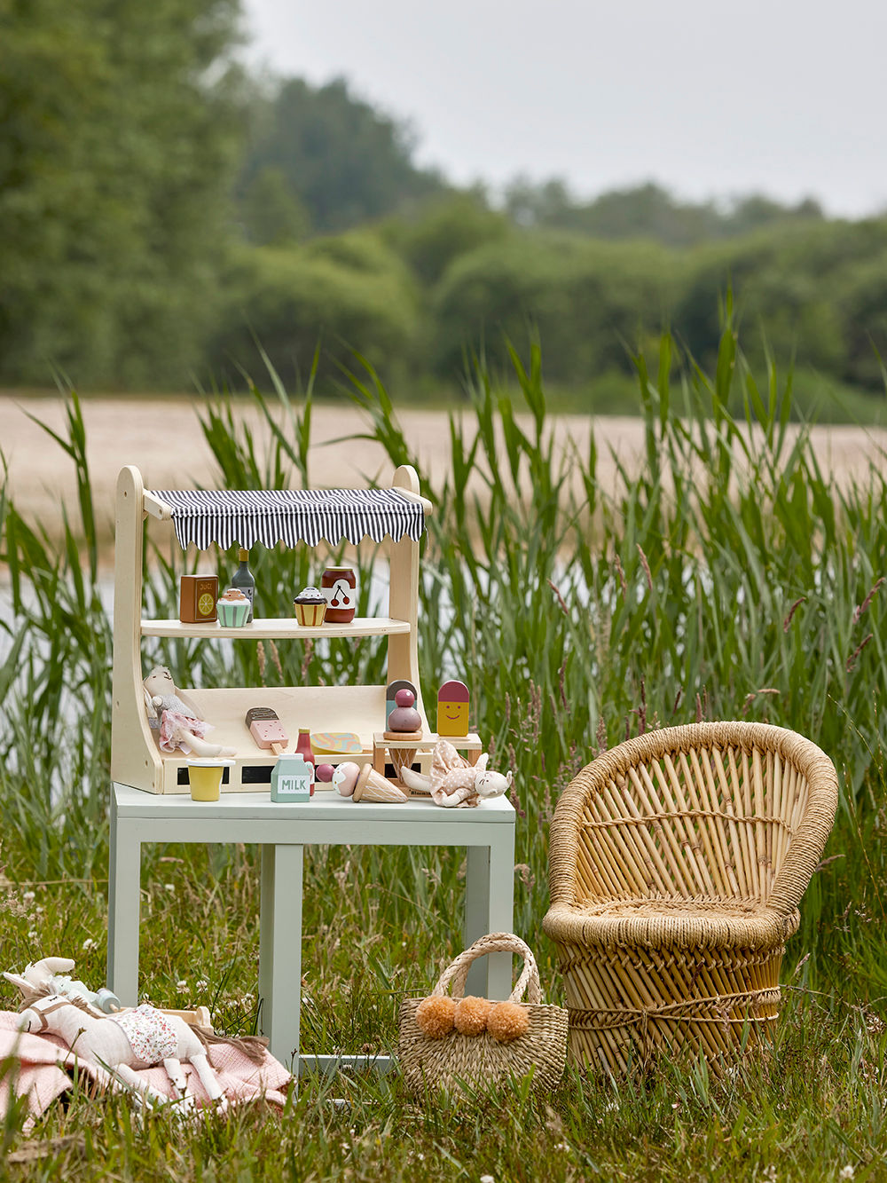 Bloomingville Silla Multiusos MINI Nan, Verde, Roble