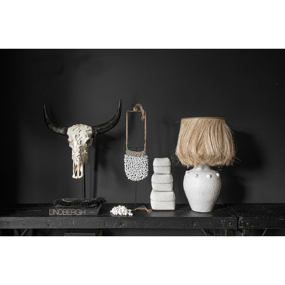 Bazar Bizarre The Shell Bag on Foot-Blanco