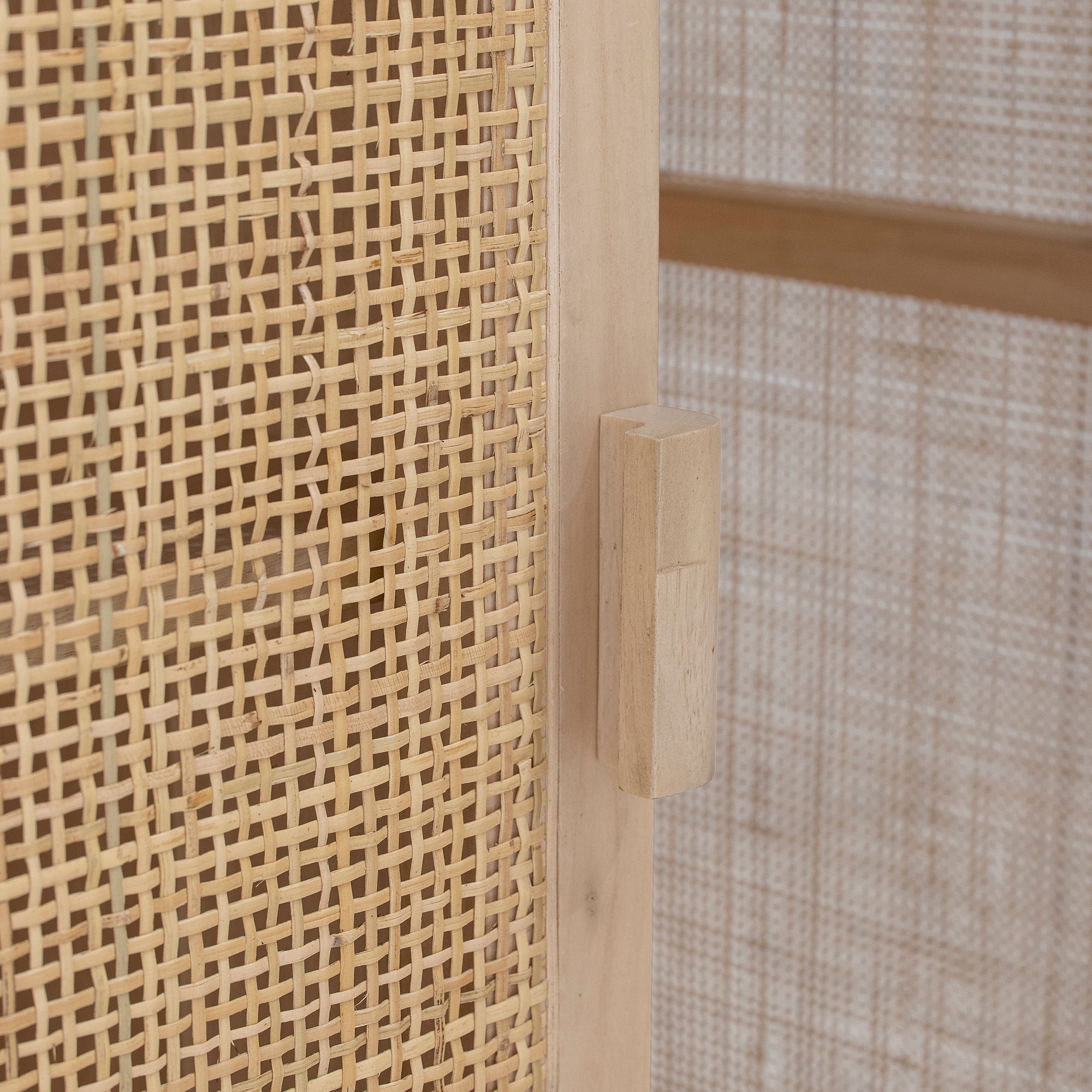 Bloomingville Marikka kabinet, Natuur, Gmelina hout