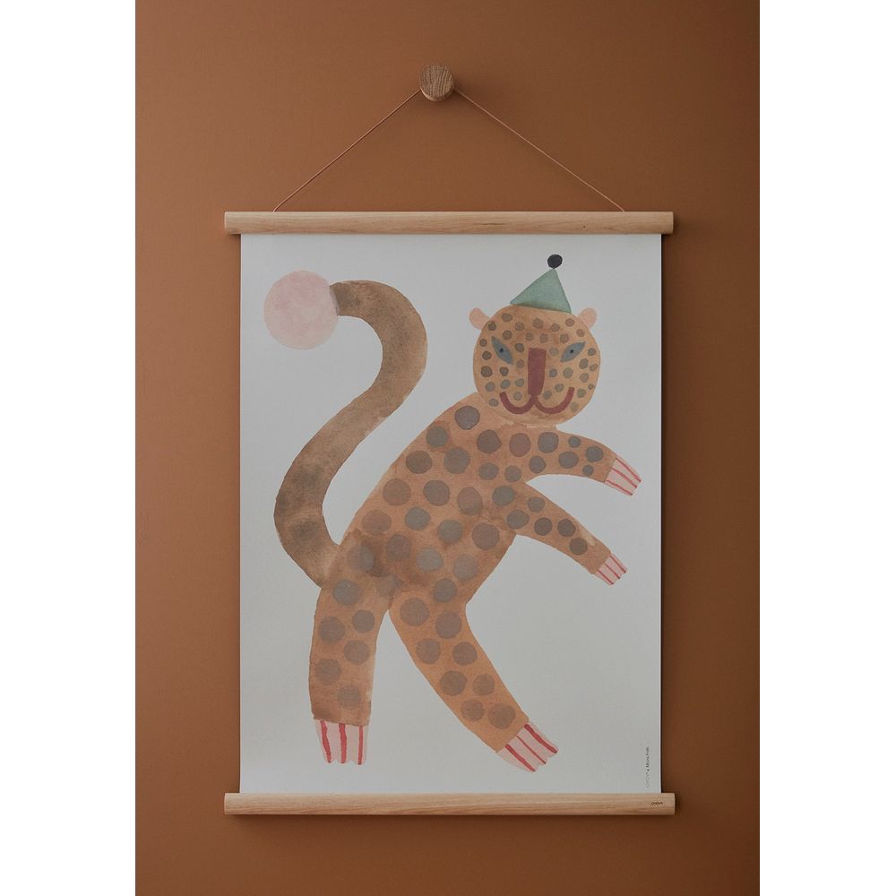 Póster OYOY LIVING Standing Leopard Elvis