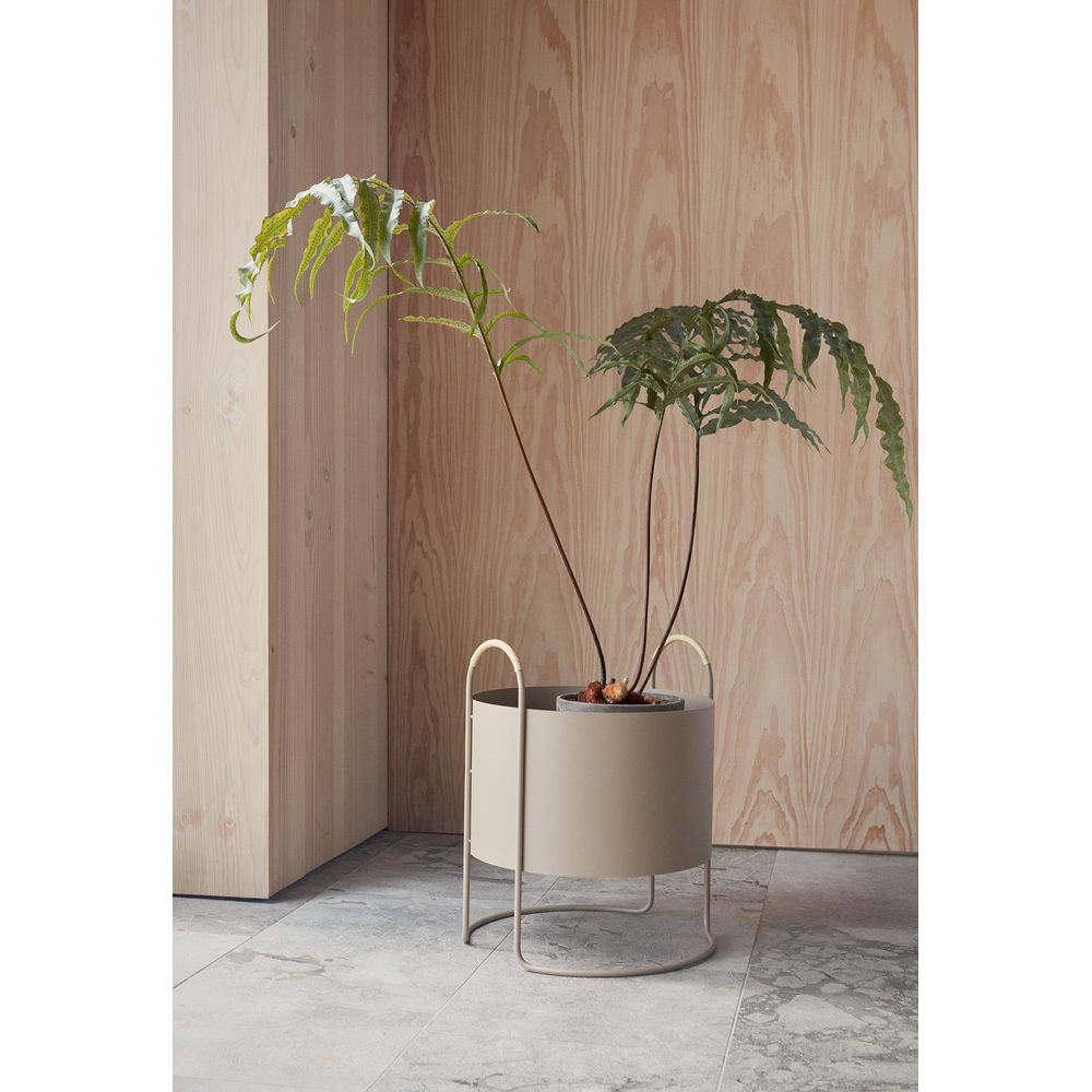 OYOY LIVING Maki Planter-High-Arcilla