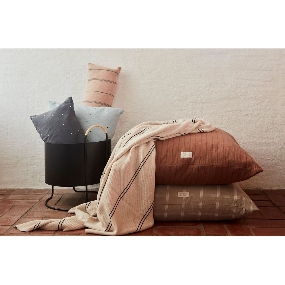 OYOY LIVING Kyoto Dot Pillow Square-Azul polvoriento